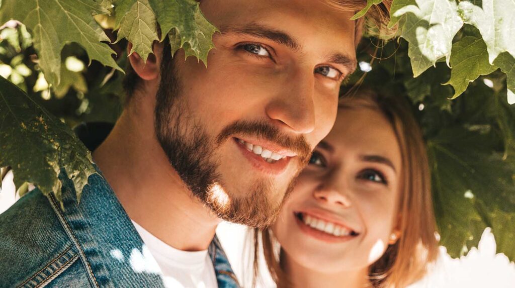 Sorriso smagliante e salute della bocca